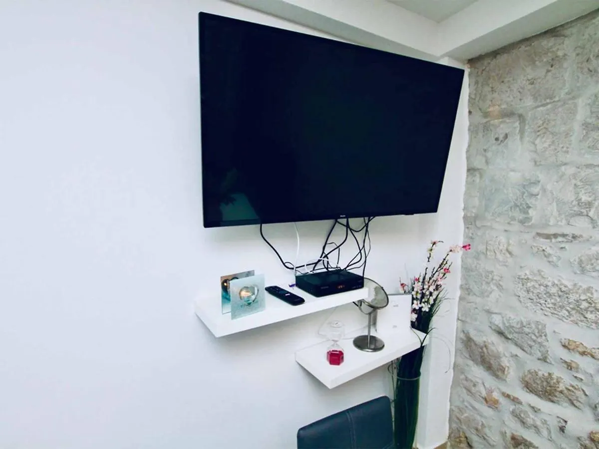 Dalmatian White Shell Apartment Kastela Croatia